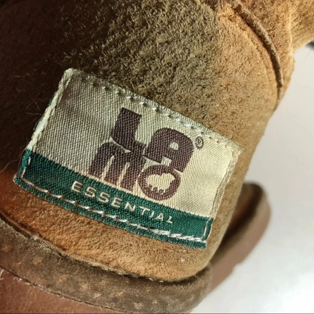 LAMO Women’s Size 6 Fleece Boots Light Brown